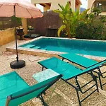 Casa Fleur Casco Antiguo Con Piscina Privada Y Jardin Appartamento *